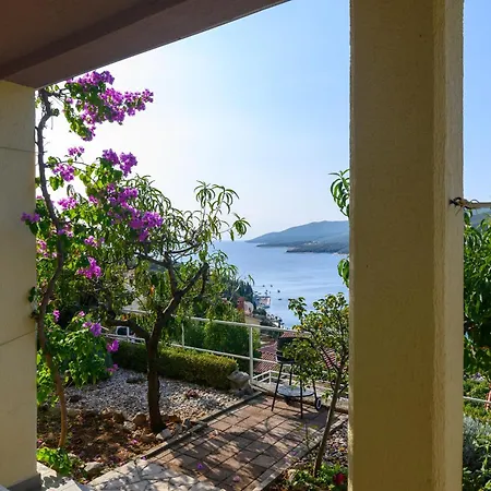 Appartamento With Parking Space Rabac, Labin - 19055 *