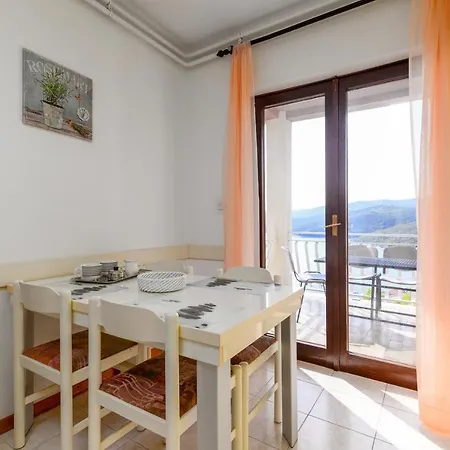 With Parking Space Rabac, Labin - 19055 Lejlighed